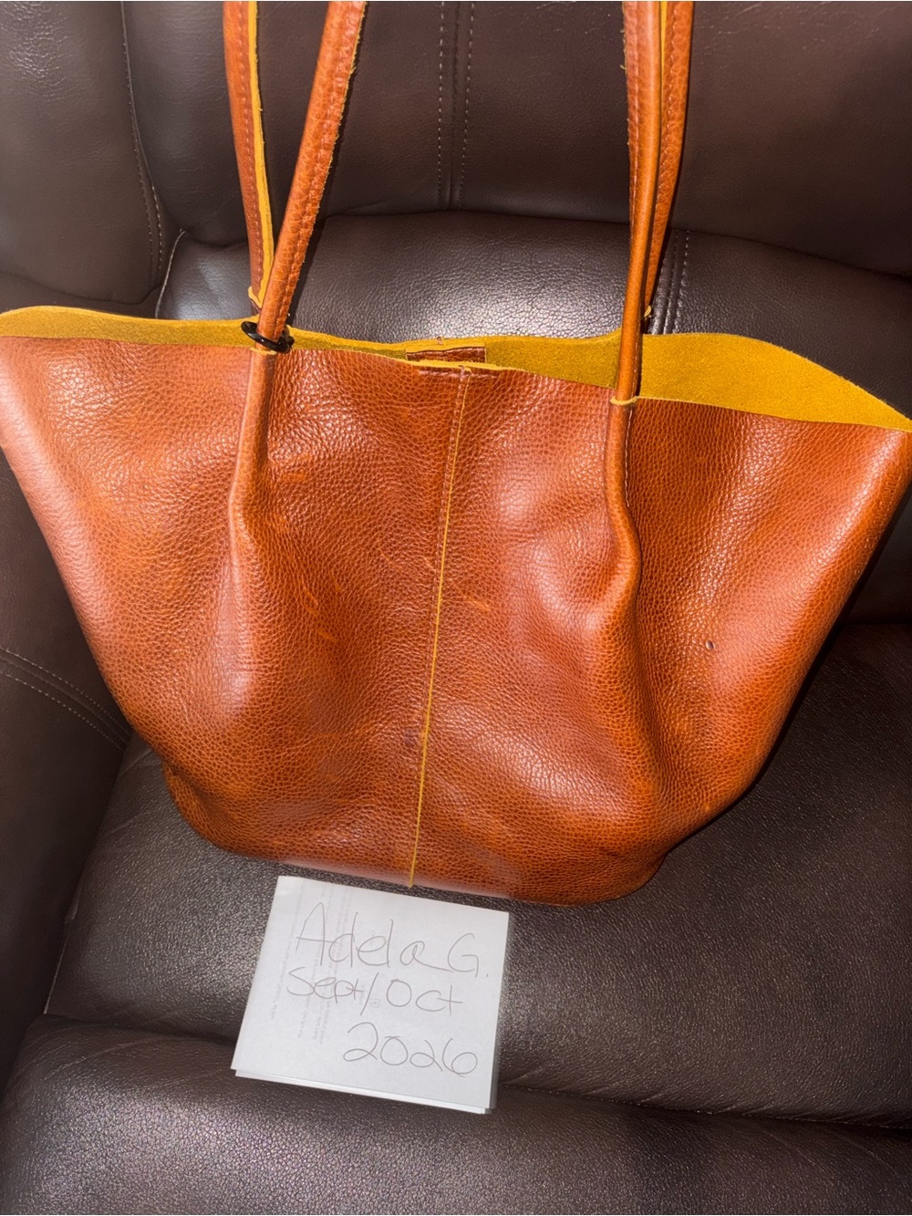 EUC Portland Leather oversized Devan